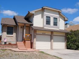 The Cozy Roomz - Special Rooms with Internet & Housekeeping Facilities